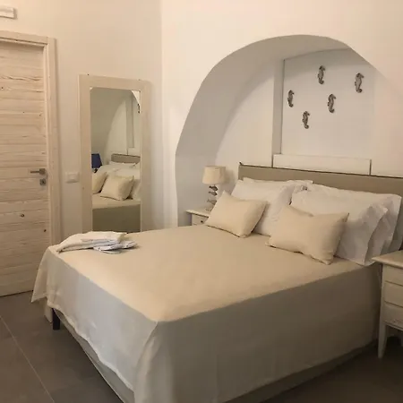 Il Giardino Della Regina Frühstückspension 3*