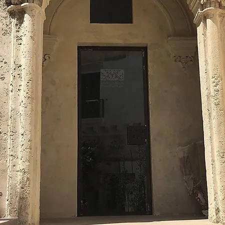 Il Giardino Della Regina Frühstückspension 3*