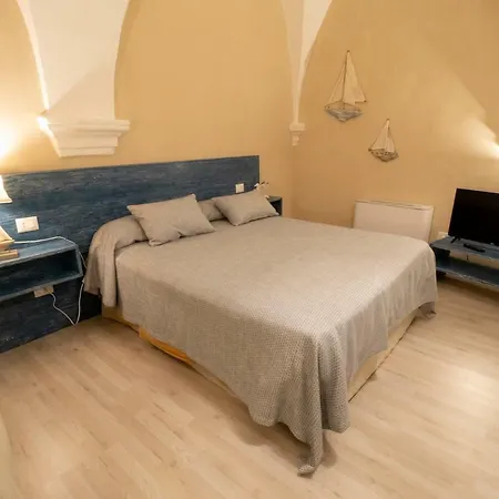 Bed & Breakfast Il Giardino Della Regina 3*