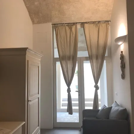 Bed & Breakfast Il Giardino Della Regina 3*