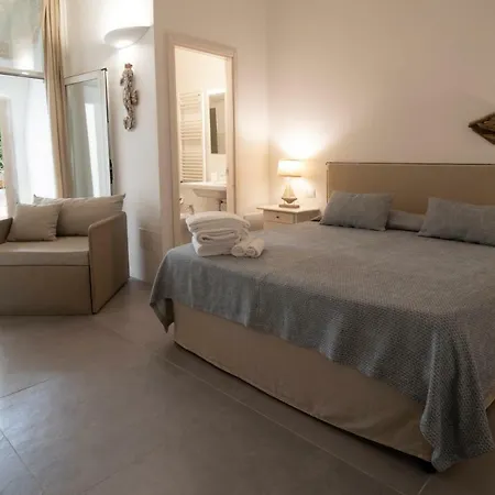 Bed & Breakfast Il Giardino Della Regina 3*